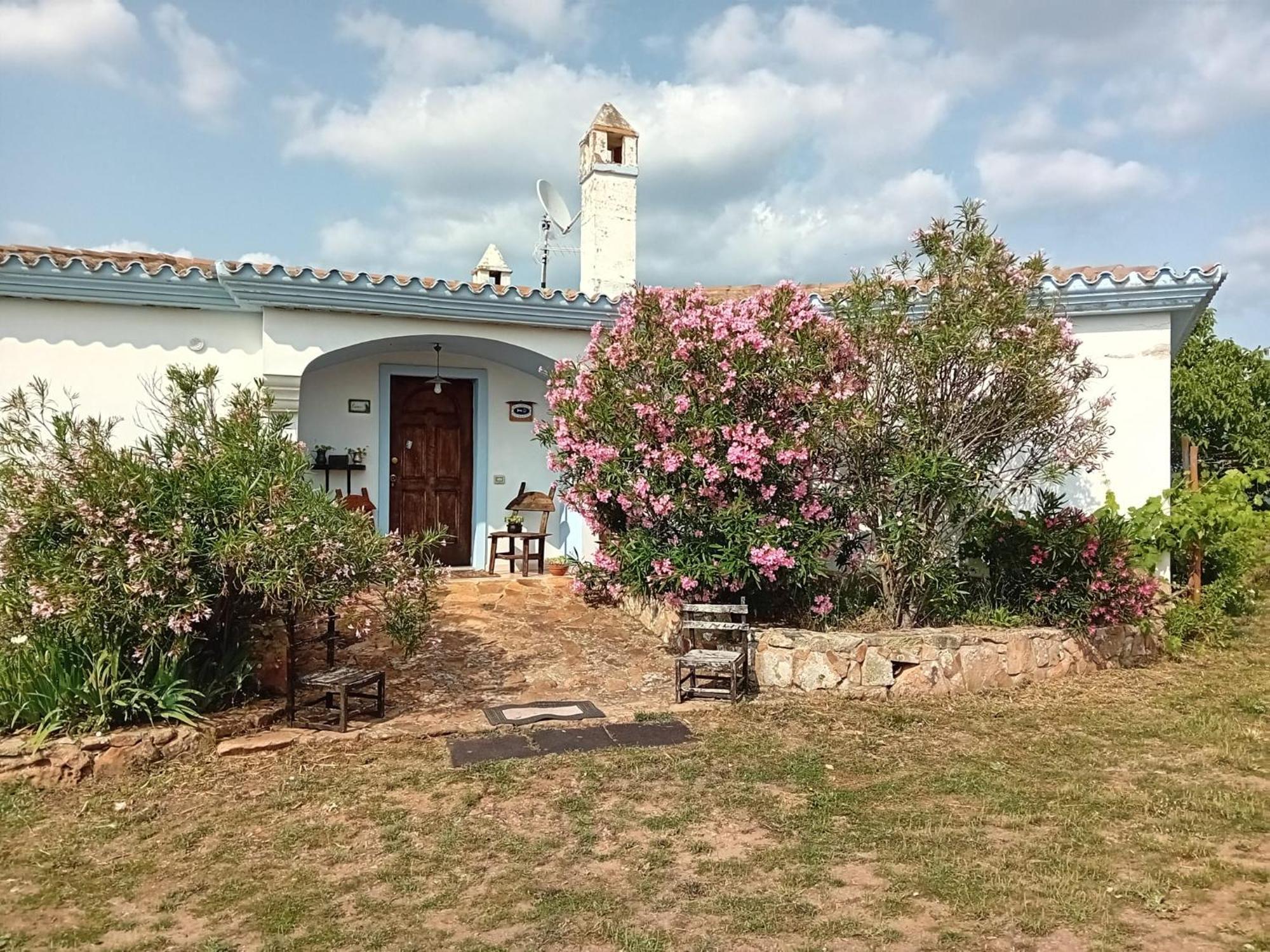 Lugori Bed & Breakfast Seulo Exterior photo